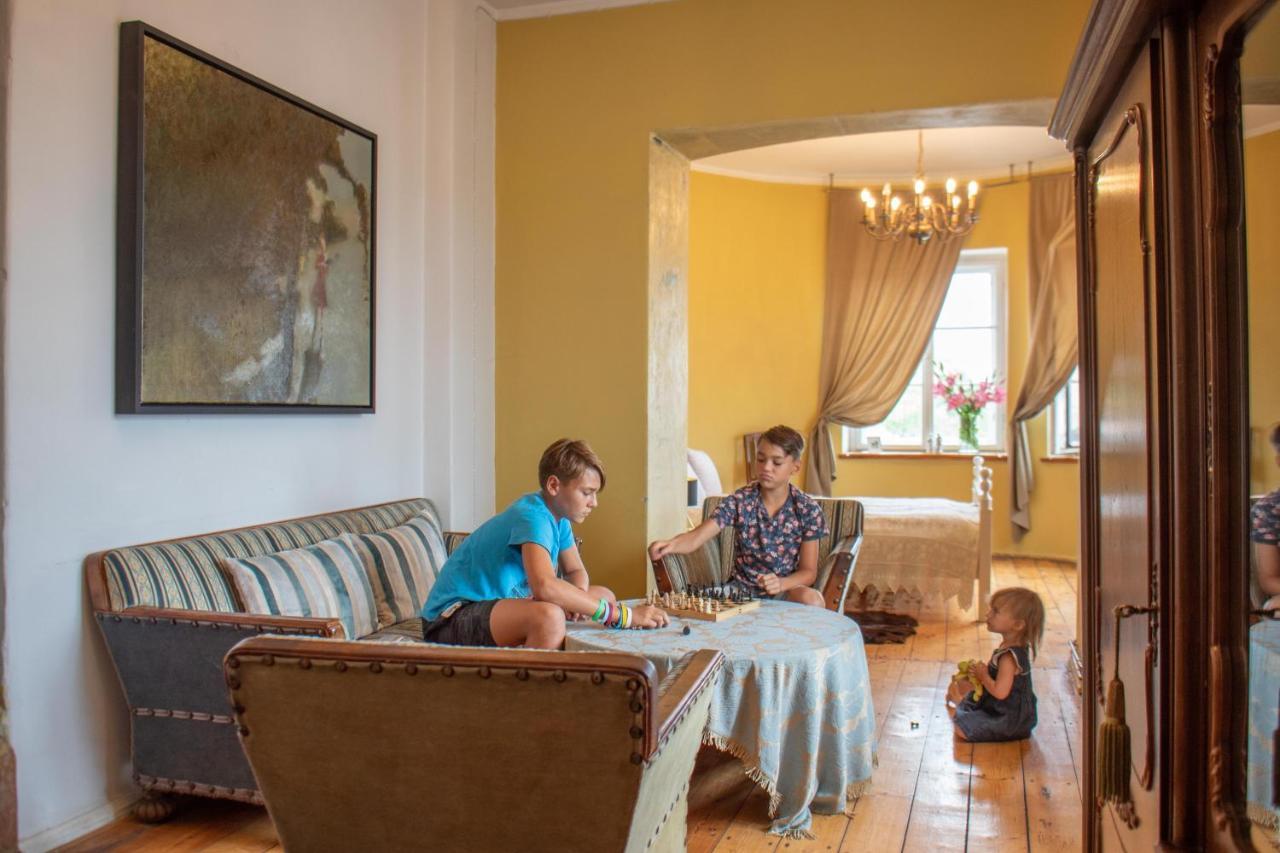 Roberta Hercberga Apartamenti クルディーガ エクステリア 写真